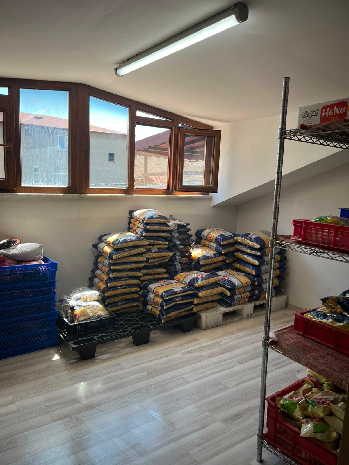 Bakliyat ve Temel Gıda Stok Odası